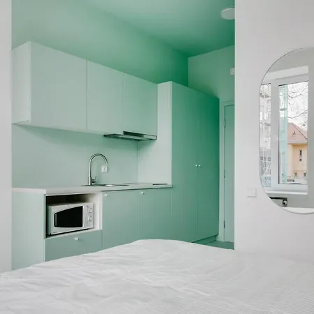 Laisves Av 51a Students Lt *